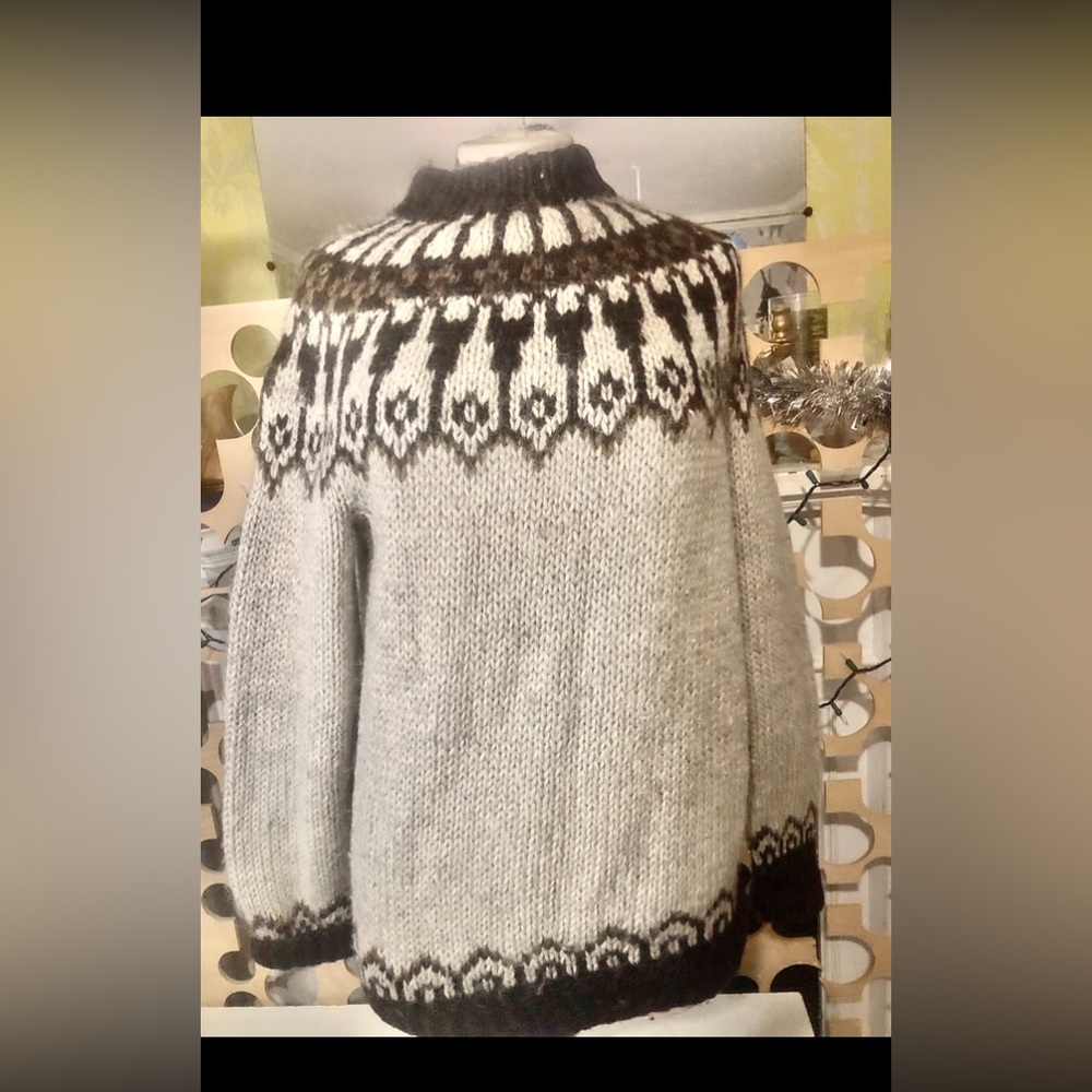 Wow wow wow ! Icelandic Wool Sweater Vintage Hilda Ltd Made in Iceland Pure Wool